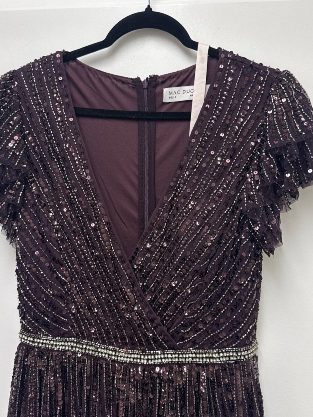 Mac Duggal Size 6 Wine Purple Sequin Beaded V-Neck Ruffle Cap Sleeve Maxi Gown - Picture 4 of 11